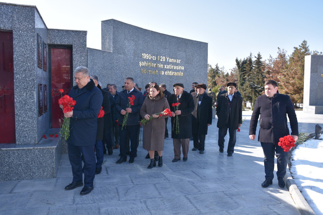 Ağsuda Xocalı soyqırımının 31-ci ildönümü ilə bağlı TƏDBİR KEÇİRİLDİ - FOTO 