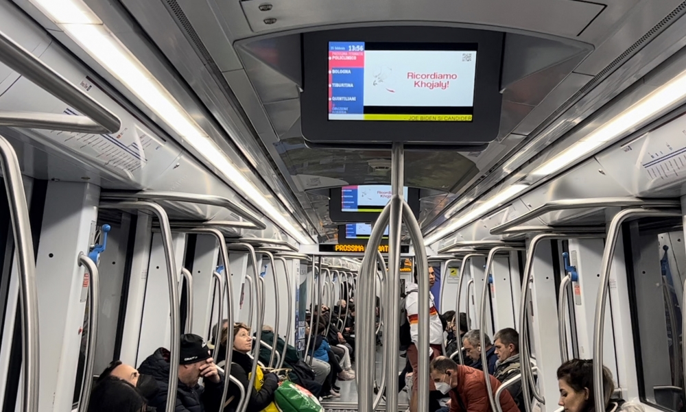 Roma metrosunda Xocalı soyqırımı ilə bağlı videoçarx yayımlanır - FOTO