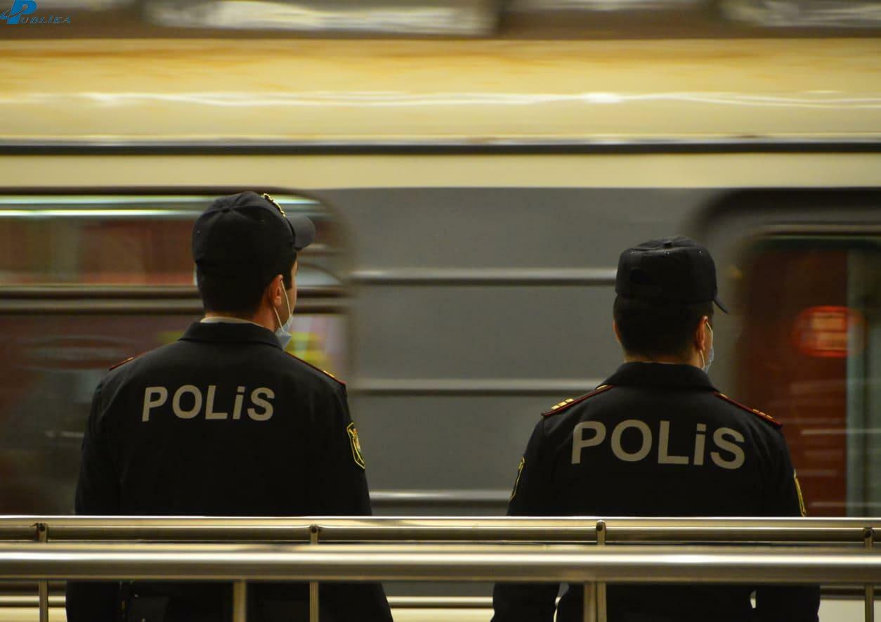 Metroda HƏYƏCANLI ANLAR – Polislər müdaxilə etdi - FOTO