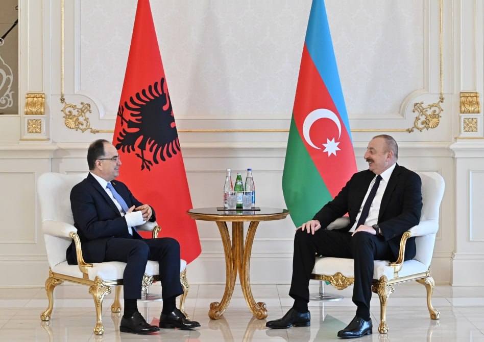 İlham Əliyev Albaniya prezidenti ilə görüşdü - FOTO-VİDEO