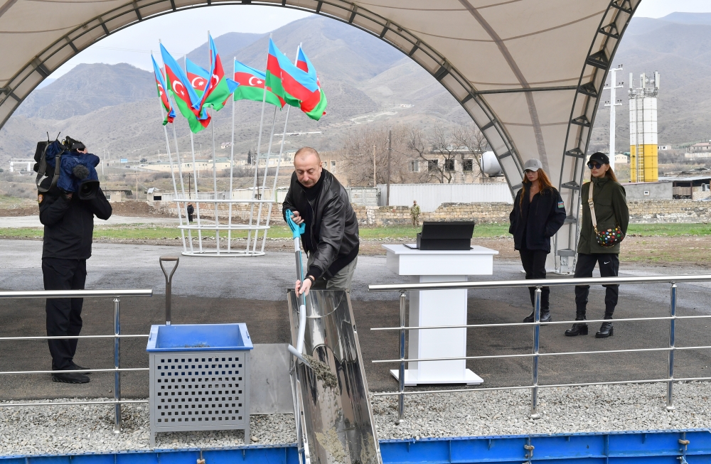 Suqovuşanda yeni yaşayış məhəlləsinin təməli qoyuldu - FOTO/VİDEO