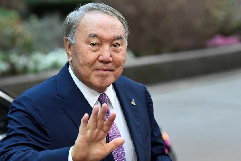 Nazarbayev ürək əməliyyatından sonra ilk dəfə ictimaiyyət qarşısına çıxdı