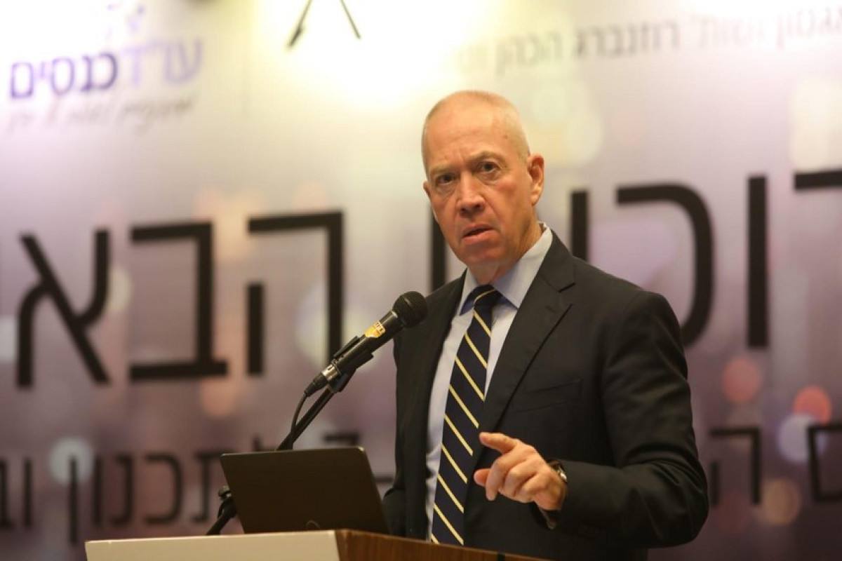 Netanyahu müdafiə nazirini istefaya göndərdi - FOTO Netanyahu müdafiə nazirini istefaya göndərdi - FOTO