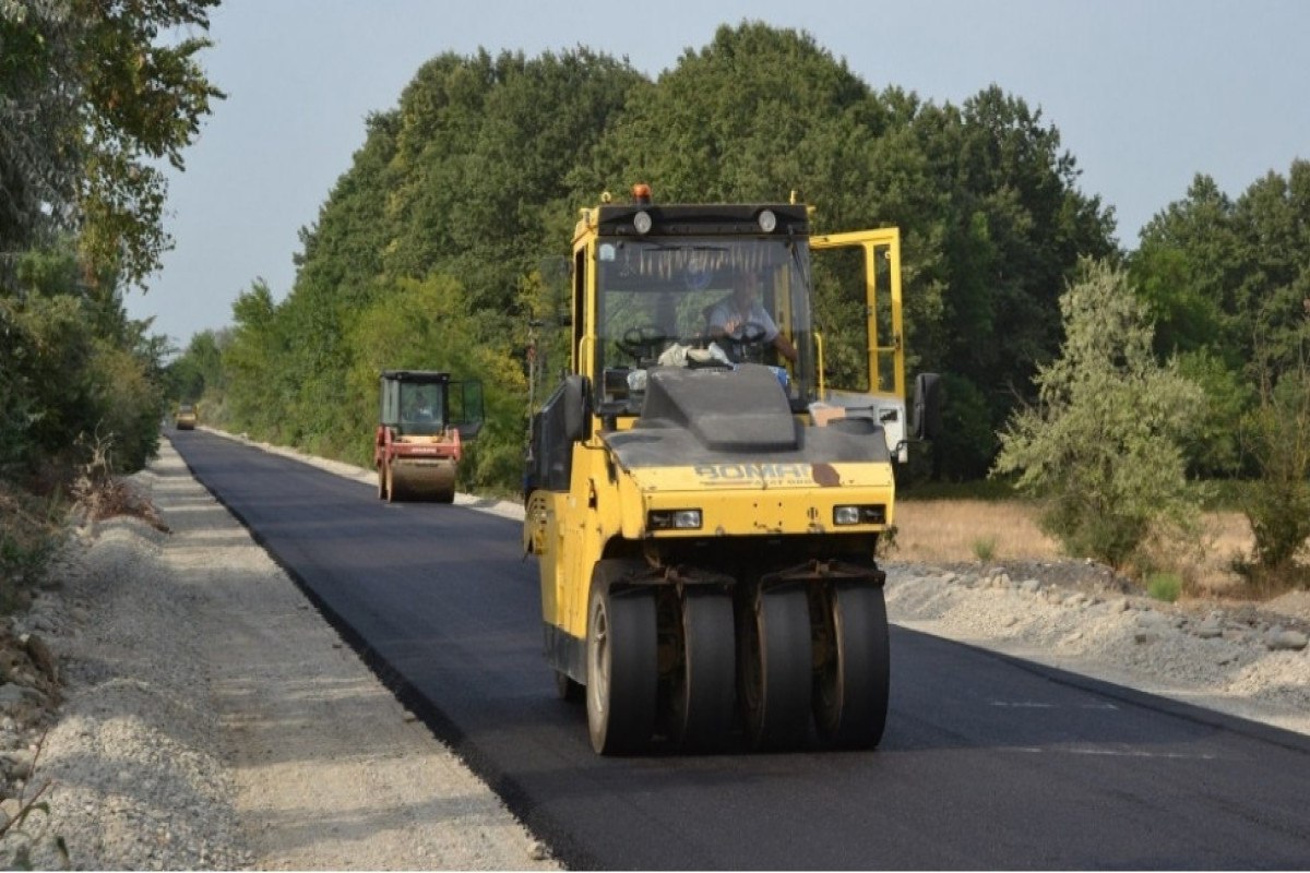 Ağsu rayonunda yol tikintisinə 7,8 milyon manat ayrıldı - SƏRƏNCAM