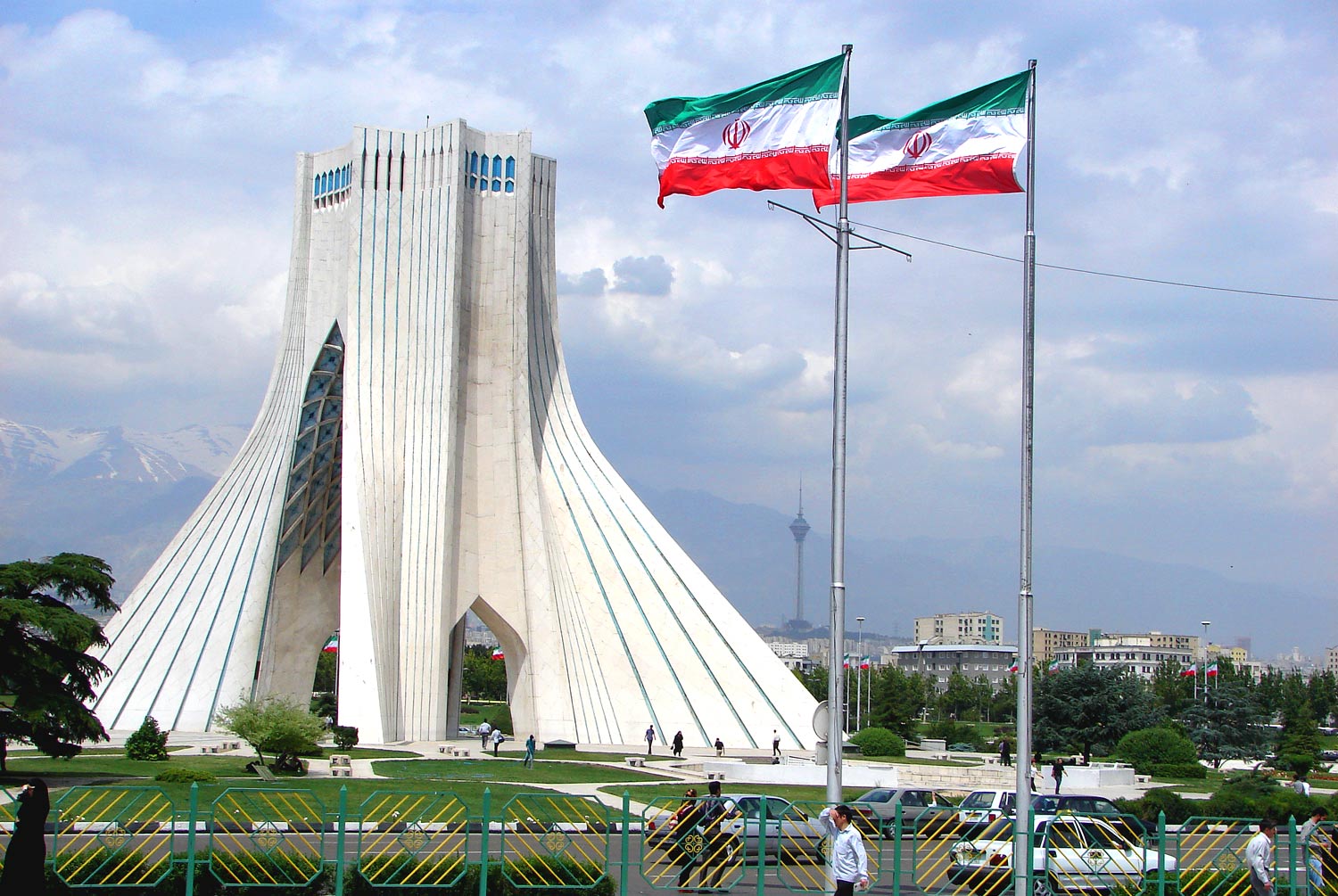 İranın DİPLOMATİK RƏZİLLİYİ – “Tehranın Azərbaycana verdiyi nota qeyri-qanunidir”