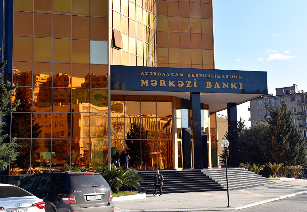 Mərkəzi Bankın valyuta ehtiyatları 2 mlrd. dollar artıb Mərkəzi Bankın valyuta ehtiyatları 2 mlrd. dollar artıb