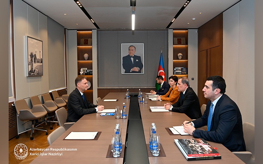 Ceyhun Bayramov AŞ-nın Bakı ofisinin rəhbərini Ermənistanın təxribatları ilə bağlı MƏLUMATLANDIRDI Ceyhun Bayramov AŞ-nın Bakı ofisinin rəhbərini Ermənistanın təxribatları ilə bağlı MƏLUMATLANDIRDI