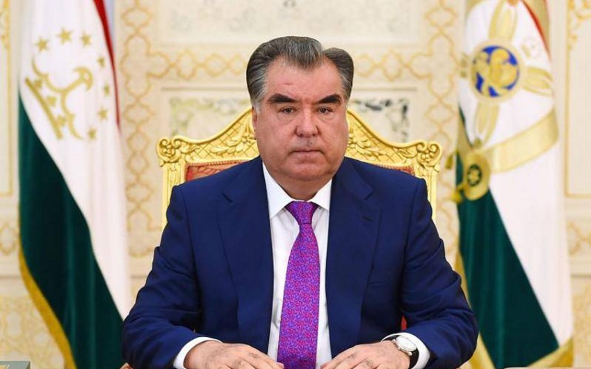 Tacikistan rəhbəri: “Ölkələrimiz arasında əmtəə dövriyyəsinin həcmi malik olduğumuz potensiala uyğun deyil”