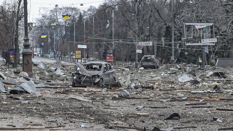 Rusiya Donetski atəşə TUTDU: Ölən və yaralananlar VAR