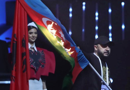İrəvanda bayrağımızı yandıran erməni SƏRBƏST BURAXILDI - VİDEO