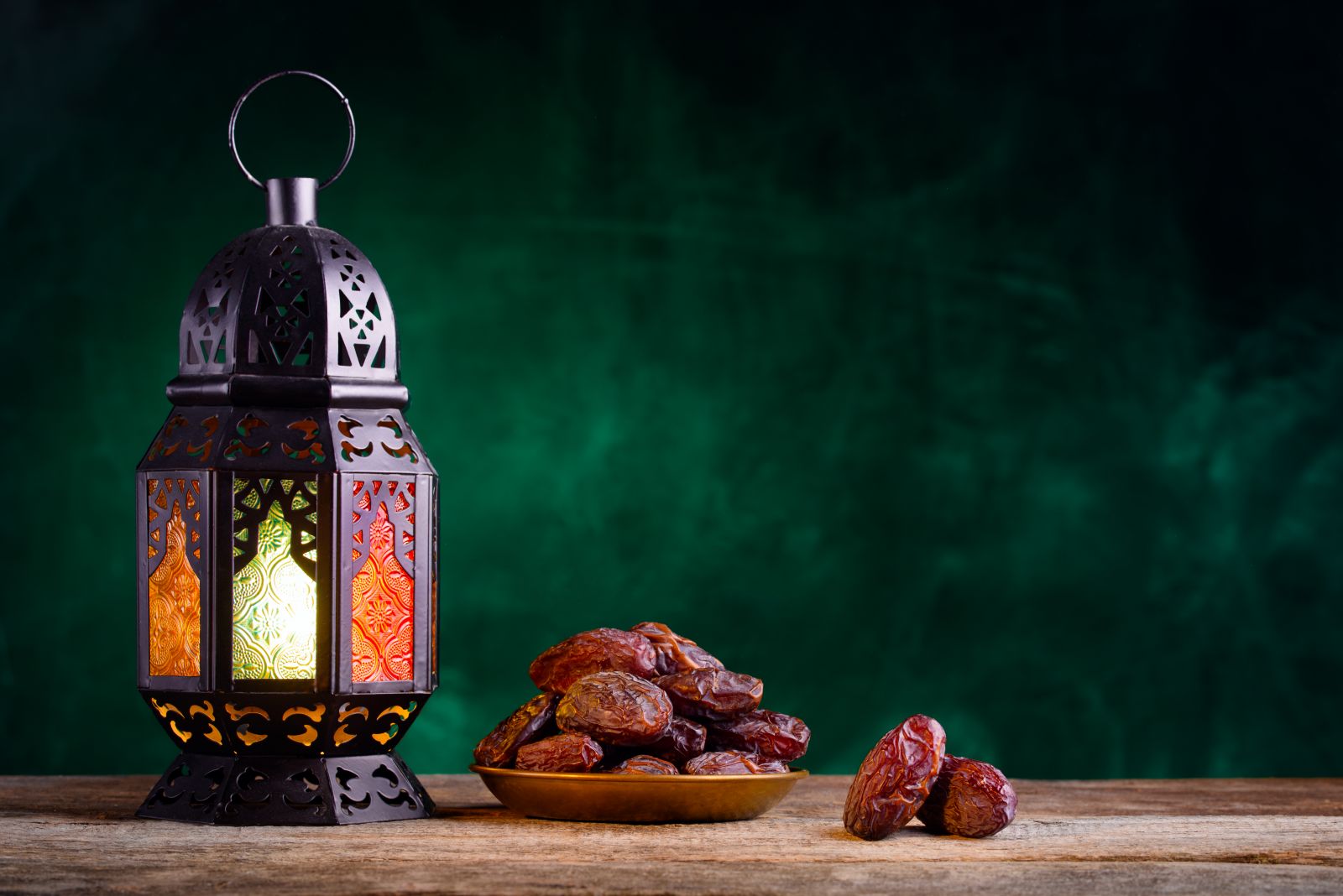 Ramazanın 25-ci GÜNÜ: İmsak, iftar vaxtları, günün duası