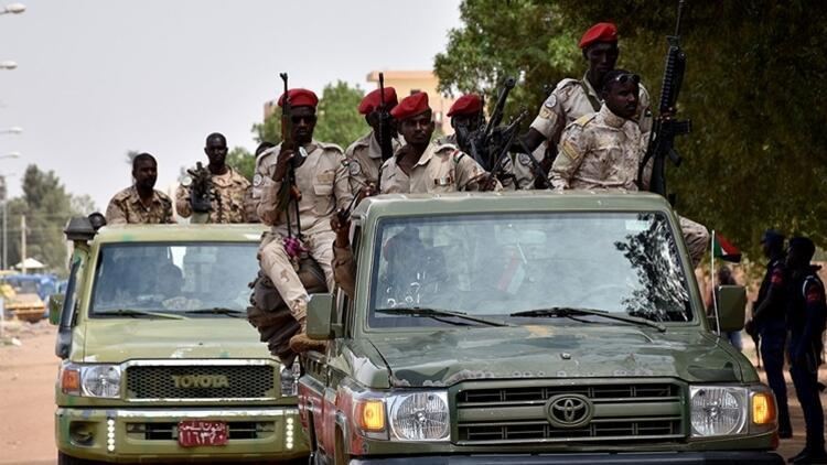 Sudan ordusu paytaxtı xüsusi təyinatlılardan TƏMİZLƏDİ 