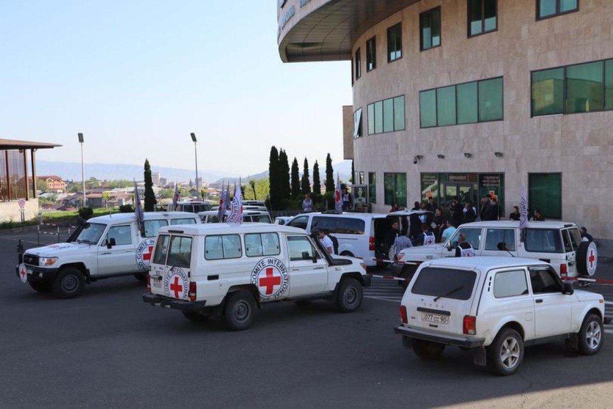 Tibbi yardıma ehtiyacı olan 16 nəfər Laçın yolu ilə Ermənistana təxliyə OLUNUB - BQXK