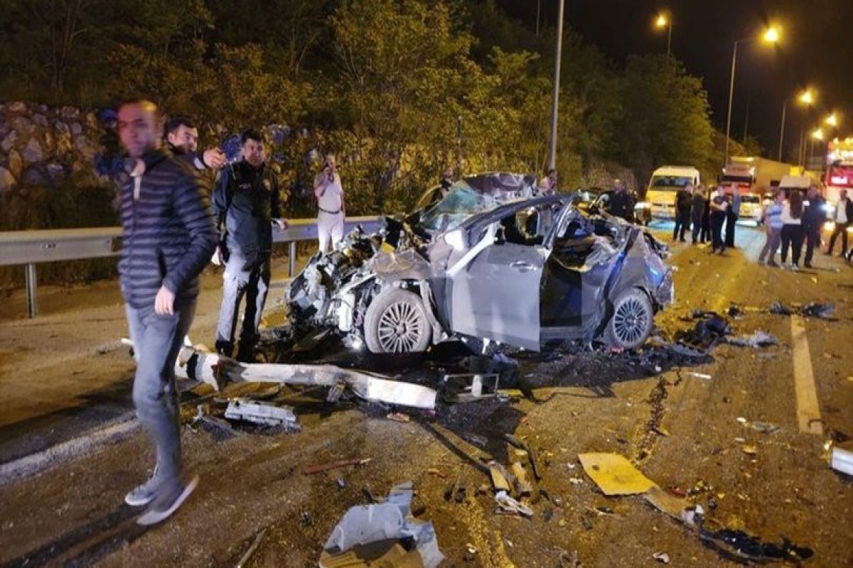 Türkiyədə zəncirvari QƏZA – 7 ölü, 14 yaralı 