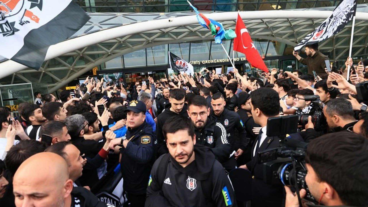 Bakıya gələn “Beşiktaş”ın azarkeşləri arasında İZDİHAM - FOTO 