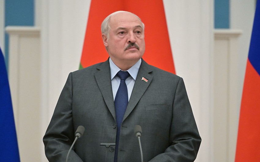 Lukaşenko rəsmi tədbirlərdə niyə görünmür?