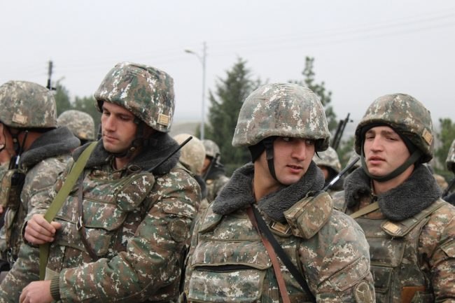 Ermənistanda narkotikdən istifadə orduya da keçib