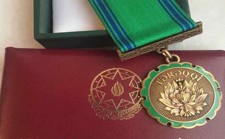 Prezident bir qrup şəxsi “Tərəqqi” medalı ilə təltif etdi - SİYAHI