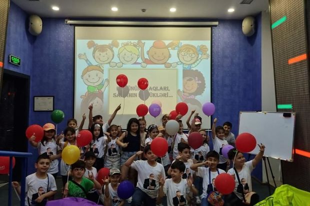 Bakı Zooloji Parkında Uşaqların Beynəlxalq Müdafiəsi Günü ilə bağlı tədbir keçirildi - FOTO 