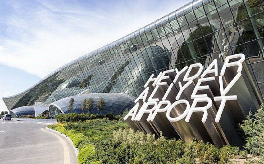 Heydər Əliyev Beynəlxalq Aeroportunda MARAQLI fleşmob - VİDEO