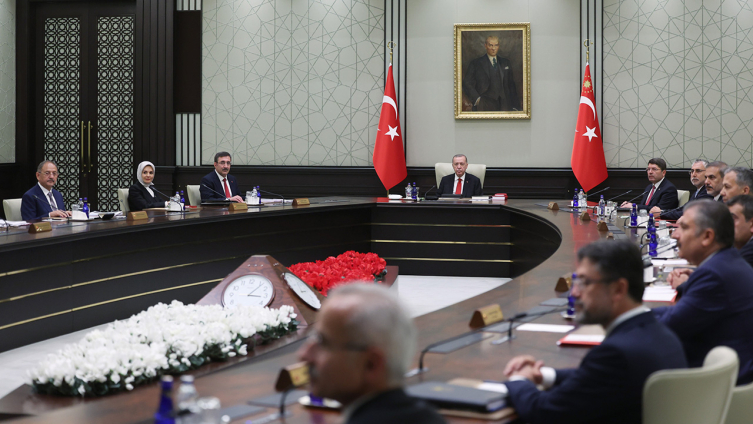 Türkiyə hökumətinin yeni tərkibdə ilk iclası KEÇİRİLİR – FOTO Türkiyə hökumətinin yeni tərkibdə ilk iclası KEÇİRİLİR – FOTO