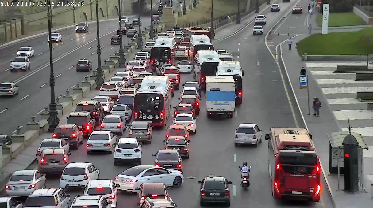 Paytaxtda TIXAC: 268 avtobus GECİKİR