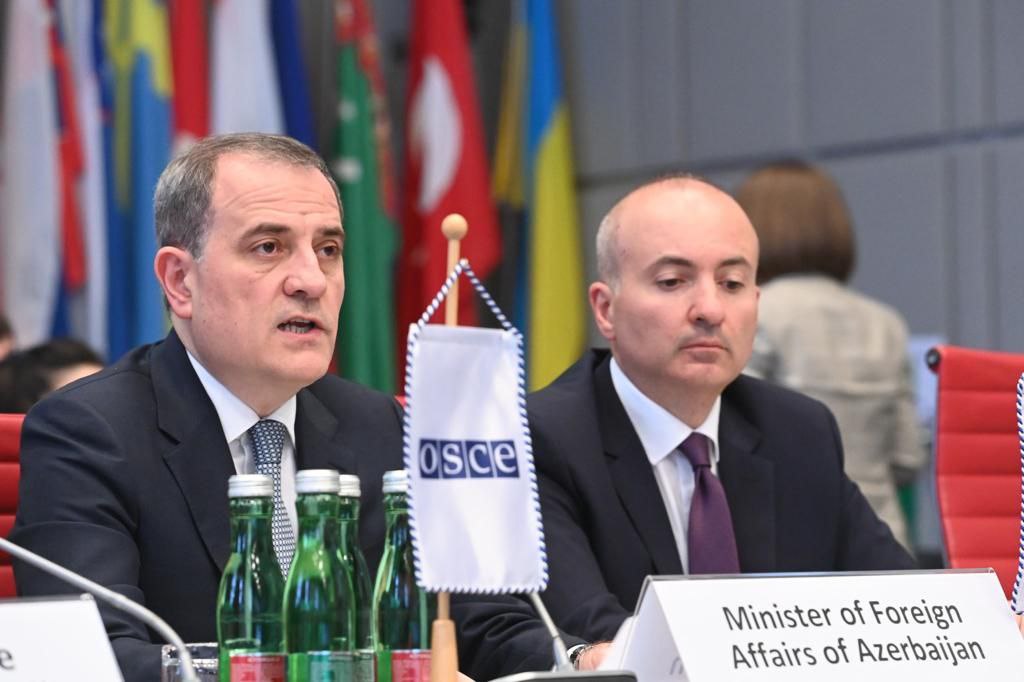 Ceyhun Bayramov: “Azərbaycan müxtəlif platformalarda səmərəli çoxtərəfli əməkdaşlığın tərəfdarıdır” Ceyhun Bayramov: “Azərbaycan müxtəlif platformalarda səmərəli çoxtərəfli əməkdaşlığın tərəfdarıdır”