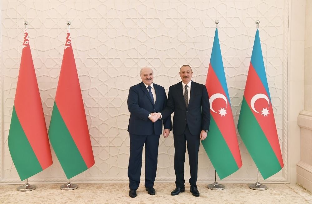 Lukaşenko Prezident İlham Əliyevi təbrik edib