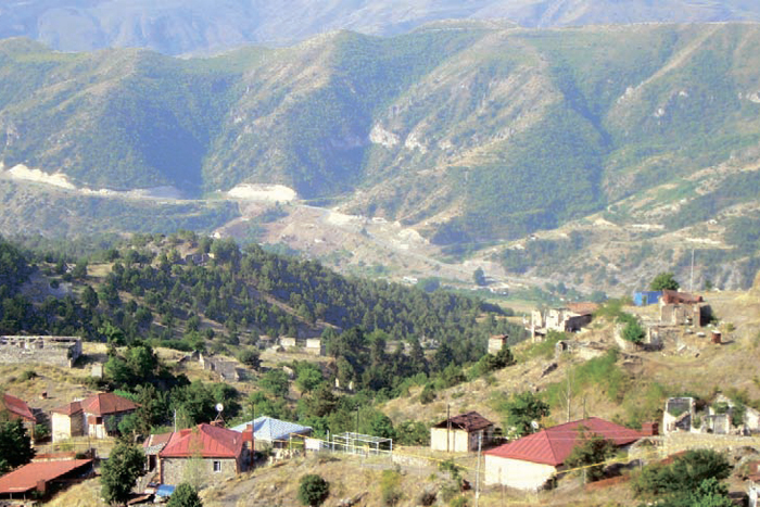 Daha 72 Laçın sakini doğma yurduna YOLA SALINDI