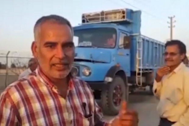 İranda yük maşını sürücüləri ayağa QALXDILAR  - VİDEO 