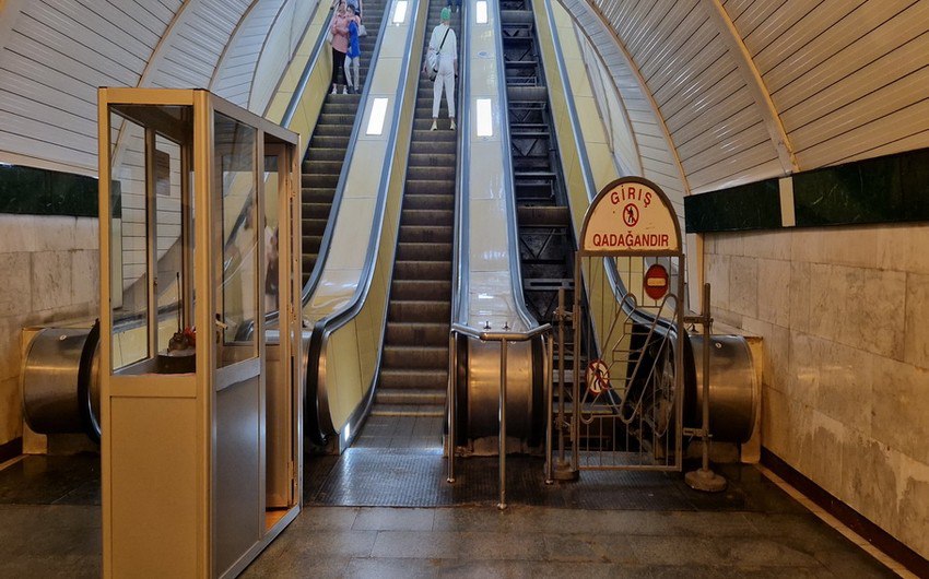“28 May” metro stansiyasında eskalatorlar təmir edilir - FOTO