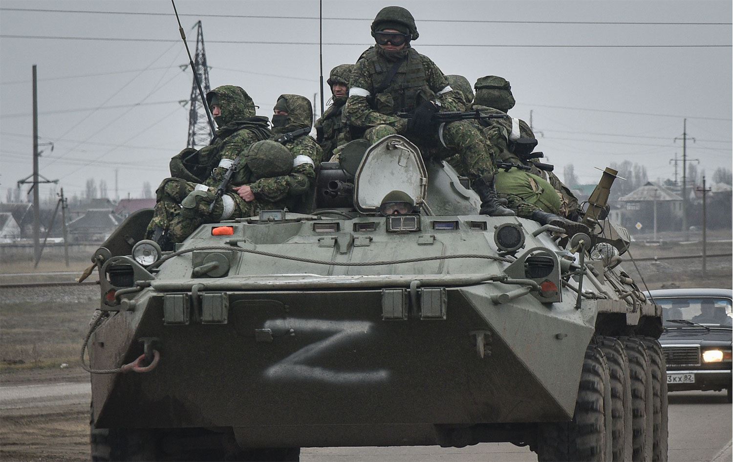 Ukrayna hərbçiləri HIMARS-la rus tanklarını belə məhv etdi - ANBAAN VİDEO
