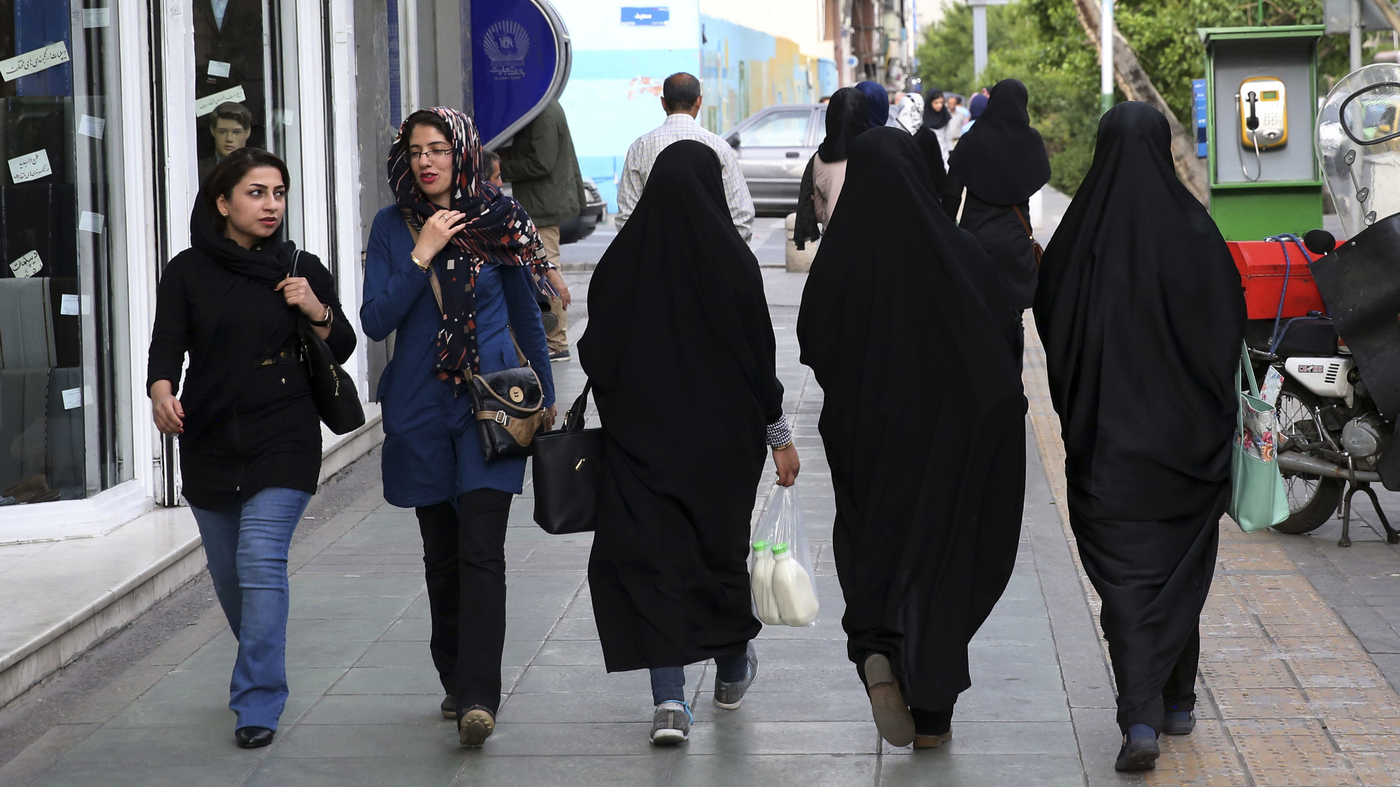 İranda hicabsız qadınlarla mübarizə qrupu YARADILDI