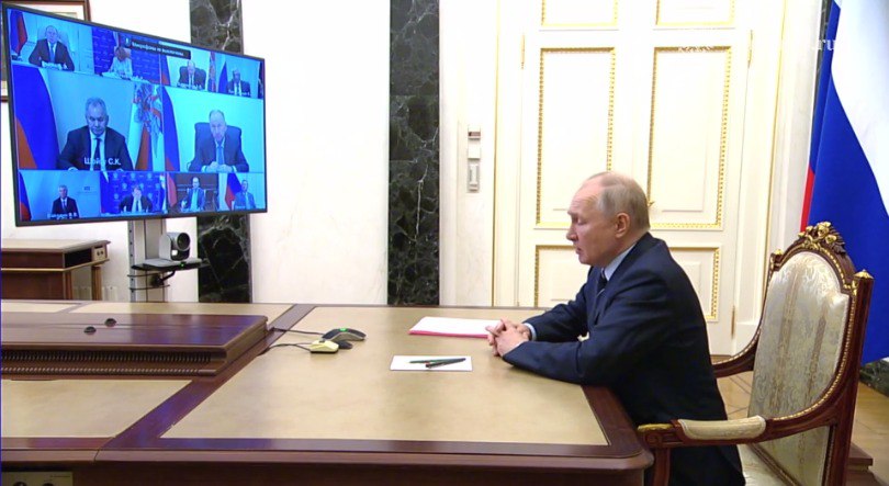 Putin Təhlükəsizlik Şurasının iclasını KEÇİRİR - VİDEO