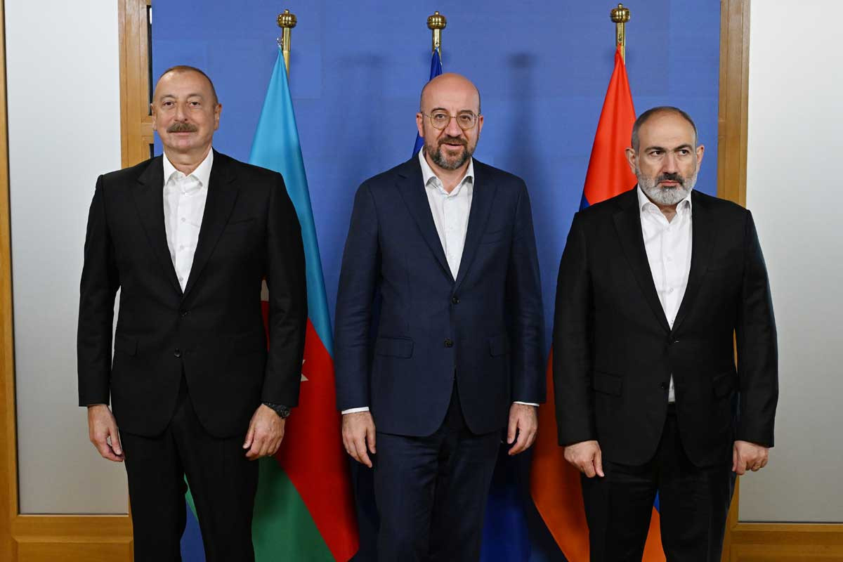 Azərbaycan Prezidentinin Şarl Mişel və Paşinyanla görüşü başladı - VİDEO