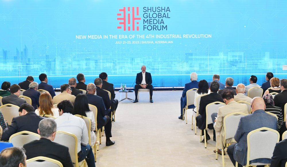İlham Əliyev Qlobal Media Forumunda Transxəzər layihəsindən danışıb
