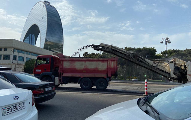 Neftçilər prospektində təmir başladı, tıxac YARANDI - FOTO 