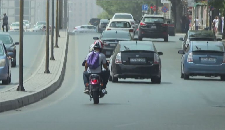 Yol Polisi nömrəsiz mopedləri saxlamağa başlayıb - VİDEO