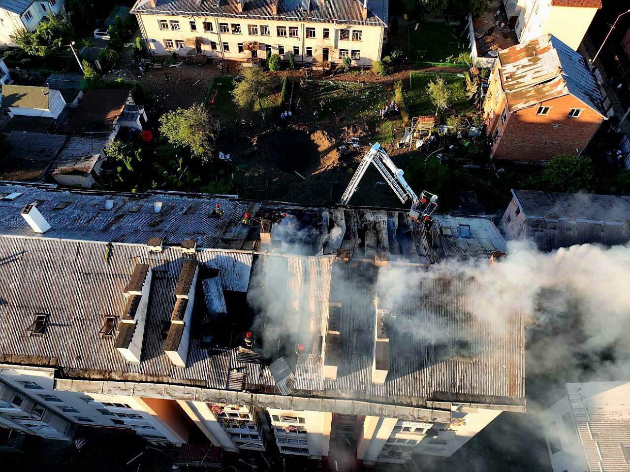 Rus ordusu Lvov şəhərinə raket atdı - 15 yaralı var - FOTO/VİDEO