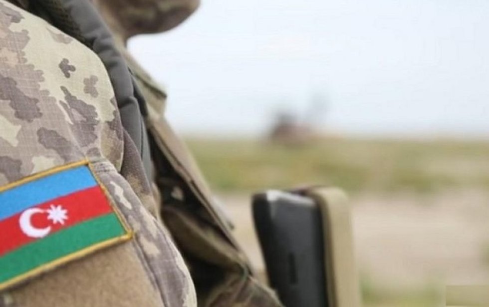 Azərbaycan Ordusunun hərbçisi özünü güllələdi