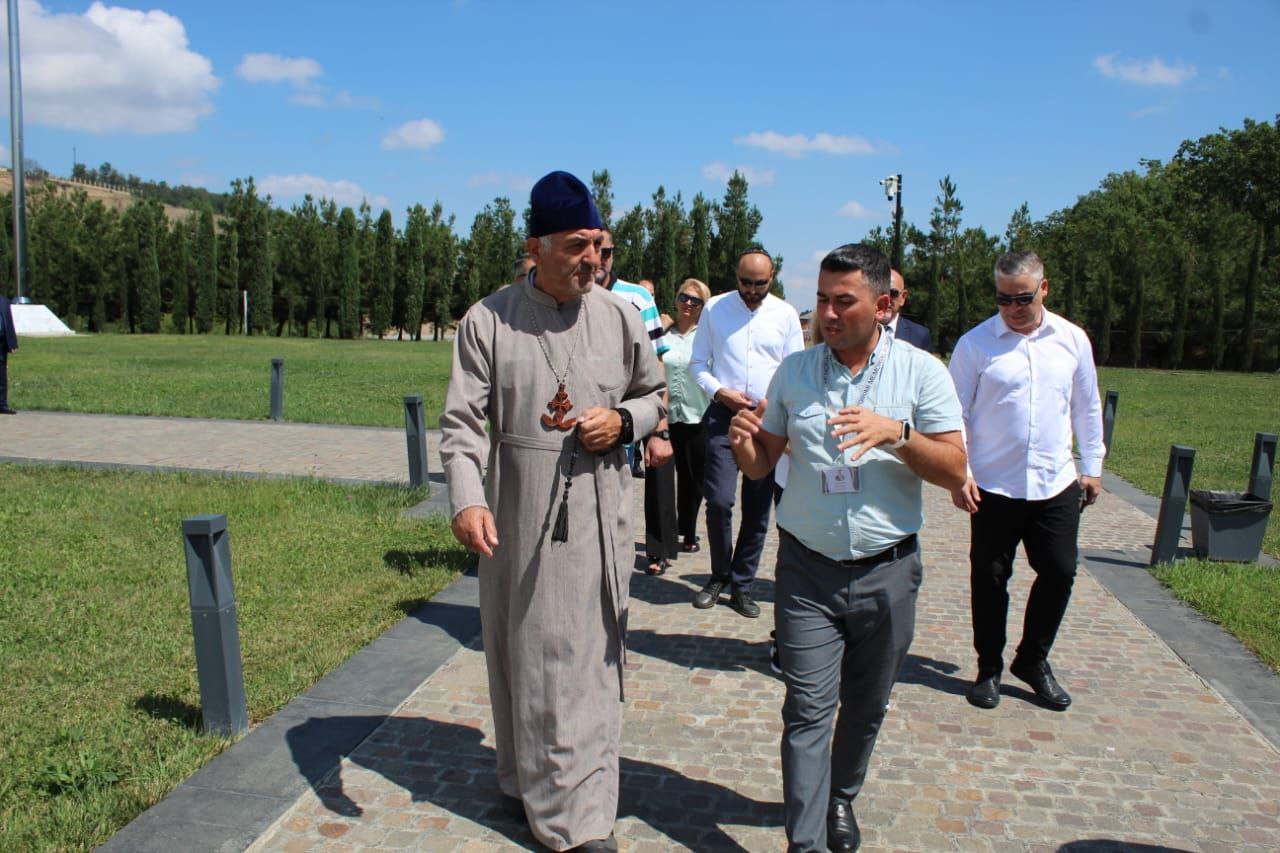 Bir qrup din xadimi Quba Soyqırımı Memorial Kompleksində - FOTO  