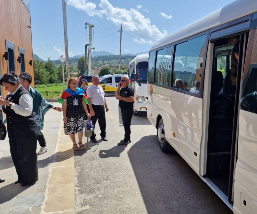 I Qarabağ müharibəsində itkin düşən soydaşlarımızın ailə üzvləri Şuşaya getdi - FOTO