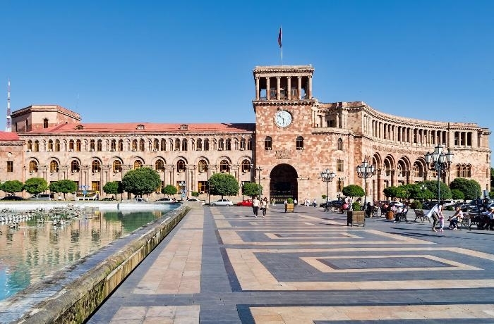 Rəsmi İrəvan: “Ermənistan Azərbaycanla vəziyyəti gərginləşdirmək niyyətində deyil” Rəsmi İrəvan: “Ermənistan Azərbaycanla vəziyyəti gərginləşdirmək niyyətində deyil”