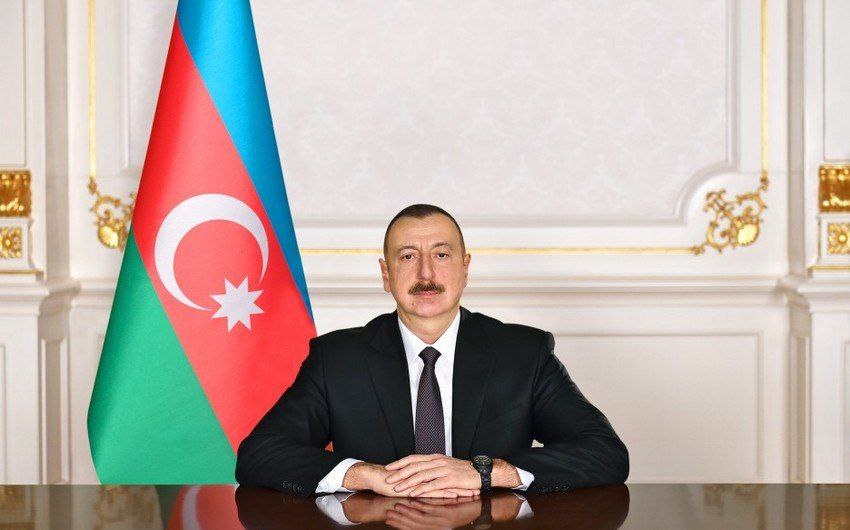 İlham Əliyev Tacikistan Prezidentini TƏBRİK ETDİ İlham Əliyev Tacikistan Prezidentini TƏBRİK ETDİ