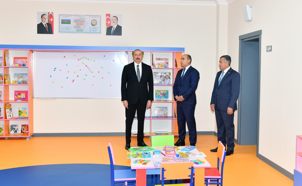 İlham Əliyev yeni məktəb binasının açılışında iştirak edib - FOTO/VİDEO