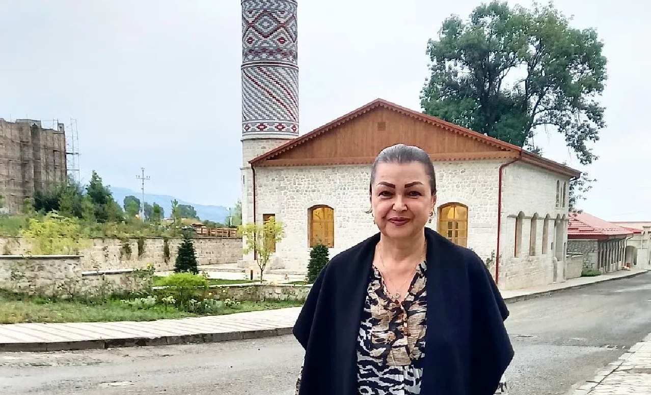 Firəngiz Mütəllimova yenidən ŞUŞADA – FOTO 