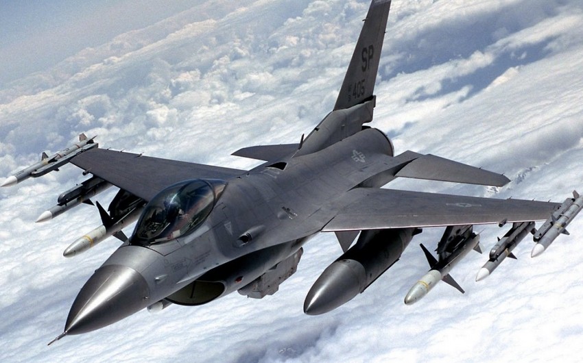 NATO yaxın vaxtlarda Ukraynaya F-16 qırıcıları verəcək