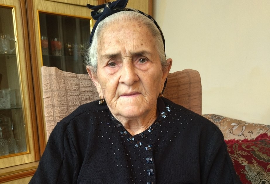 Xankəndidən olan 95 yaşlı Aytəki nənə: “Doğma yurdumu bir daha görmək istəyirəm”
