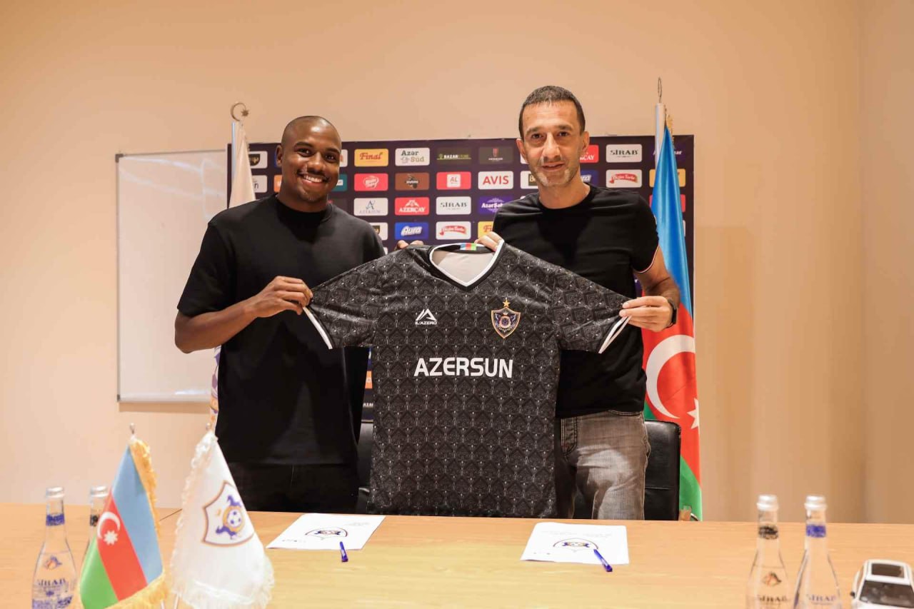 “Qarabağ” legioneri ilə müqaviləni uzatmaq istəyir