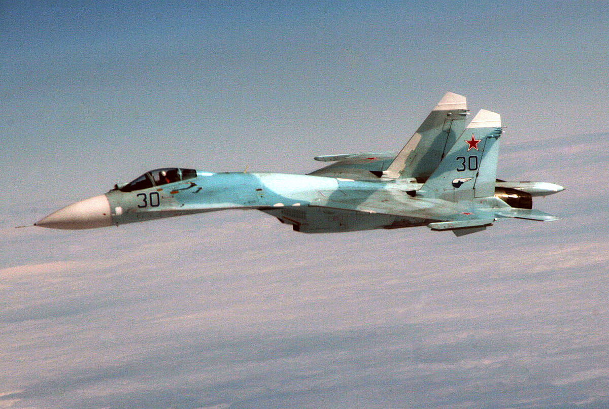 Rusiya “Su-27” qırıcılarını havaya qaldırdı - SƏBƏB 